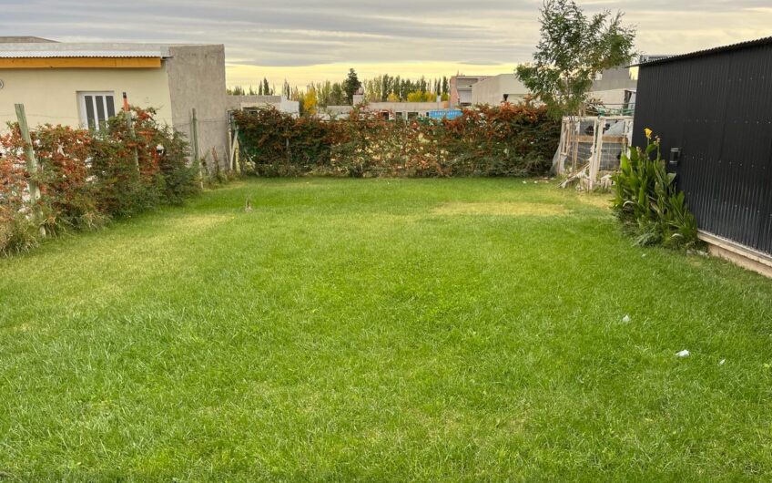 Venta – Casa 4 dormitorios – F. Oro