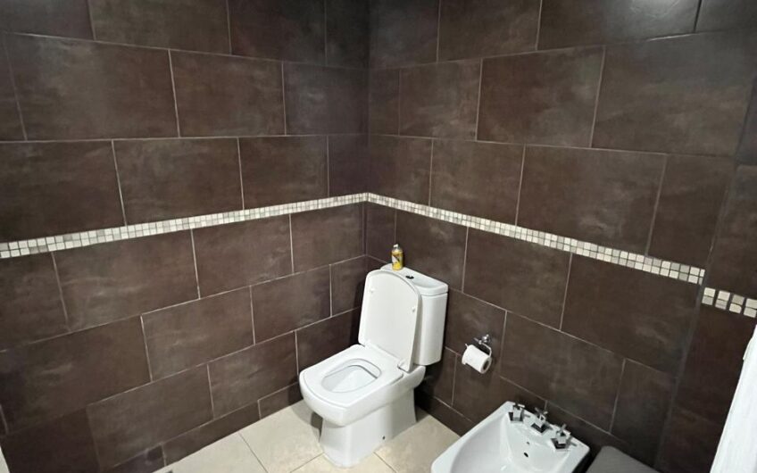 Venta Casa 2 dormitorios – F oro