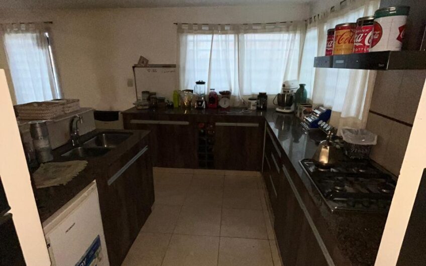 Venta Casa 2 dormitorios – F oro