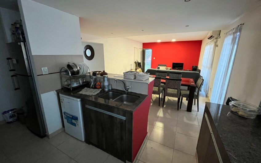 Venta Casa 2 dormitorios – F oro