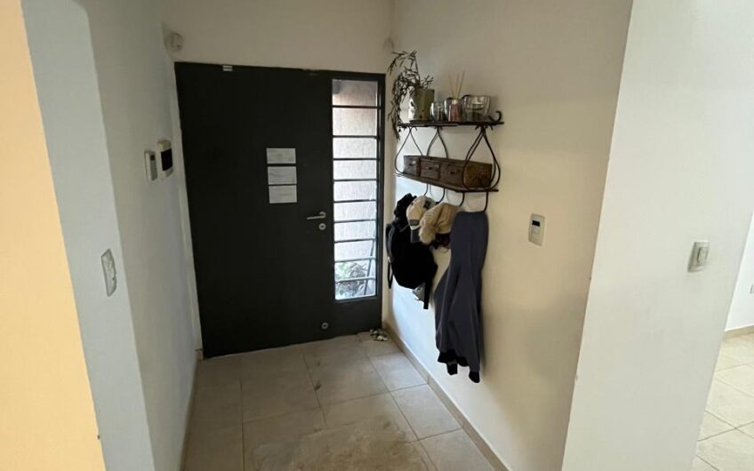 Venta Casa 2 dormitorios – F oro