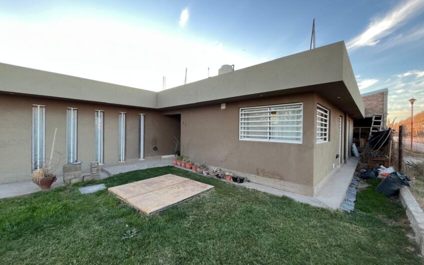 Venta Casa 2 dormitorios – F oro