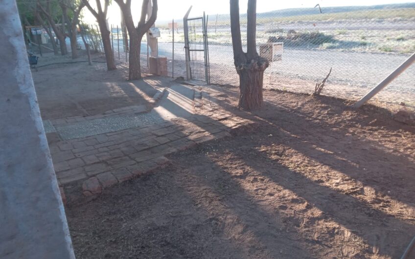 Lote con Local comercial – Frente a ruta 237 – Chocón