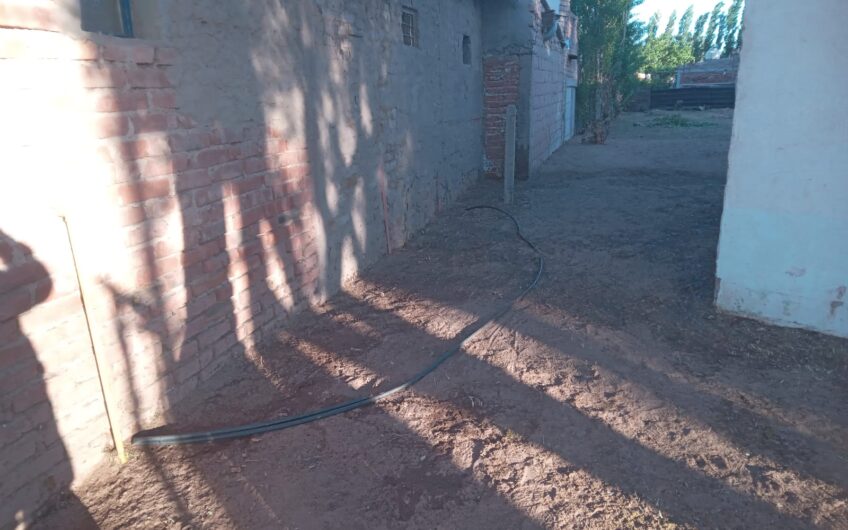 Lote con Local comercial – Frente a ruta 237 – Chocón