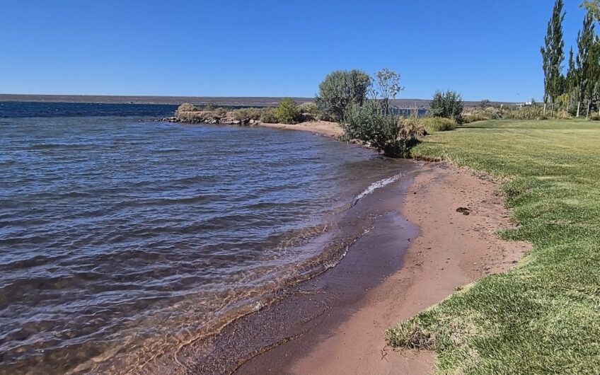 Terreno con Vista Al Lago Mari Menuco, La Península
