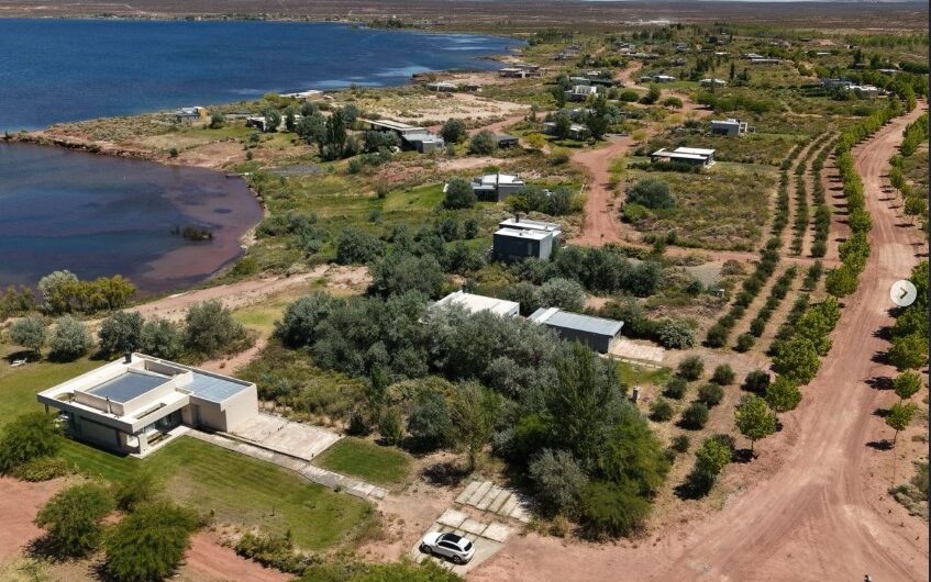 Terreno con Vista Al Lago Mari Menuco, La Península