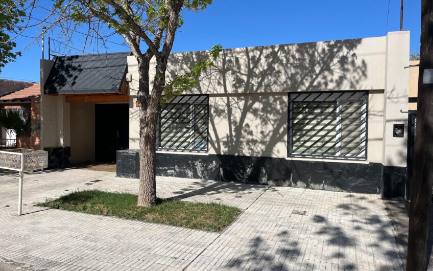 Venta – Casa con 3 Dorm. en Venta, 500 m² en San Pablo