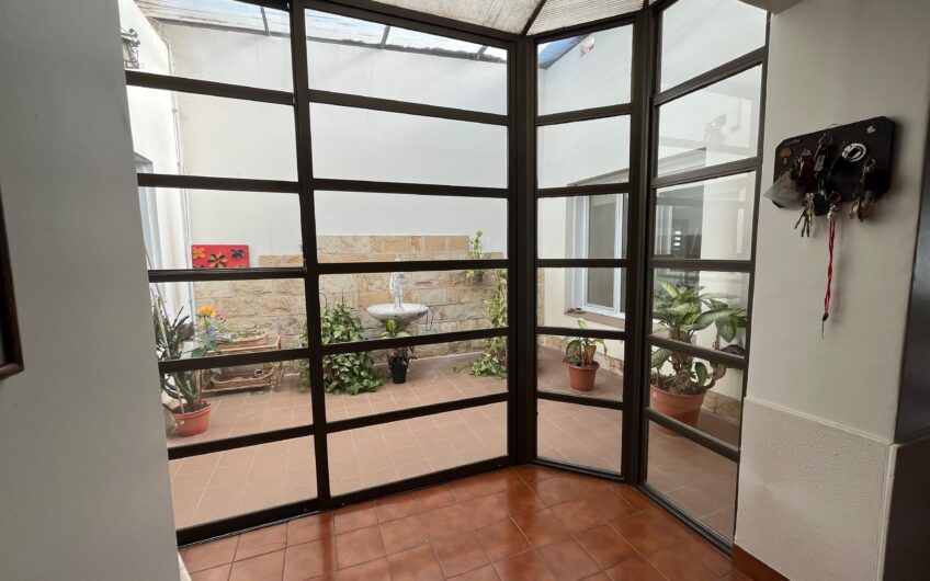 Venta – Casa con 3 Dorm. en Venta, 500 m² en San Pablo