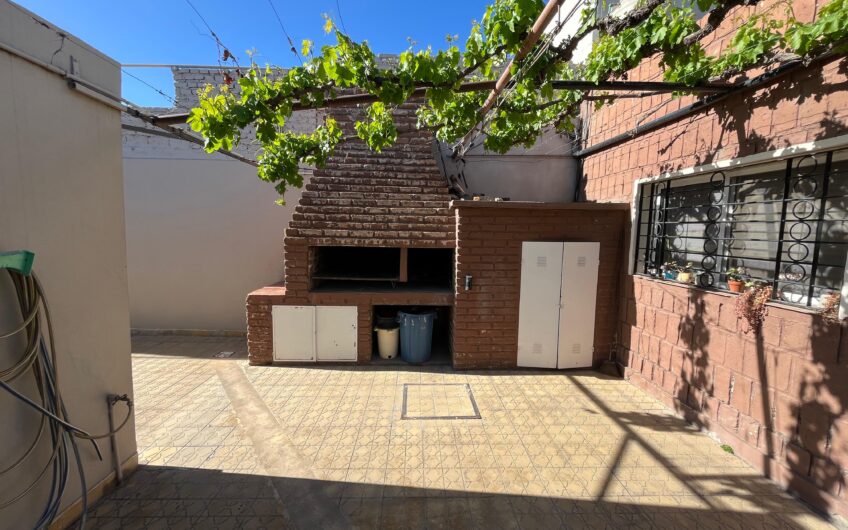 Venta – Casa con 3 Dorm. en Venta, 500 m² en San Pablo