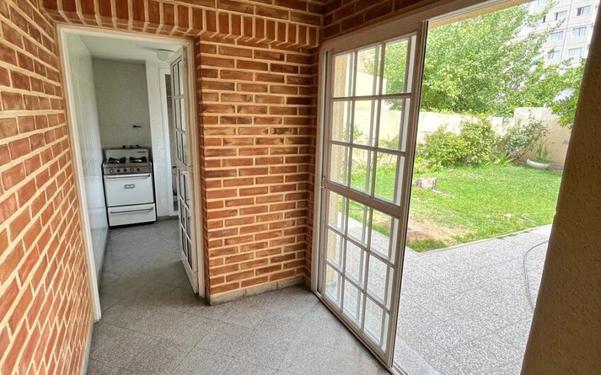 Alquiler Casa 3 Dorm Centro Oeste Neuquén – Apto Uso Profesional