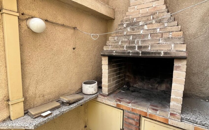 Alquiler Casa 3 Dorm Centro Oeste Neuquén – Apto Uso Profesional