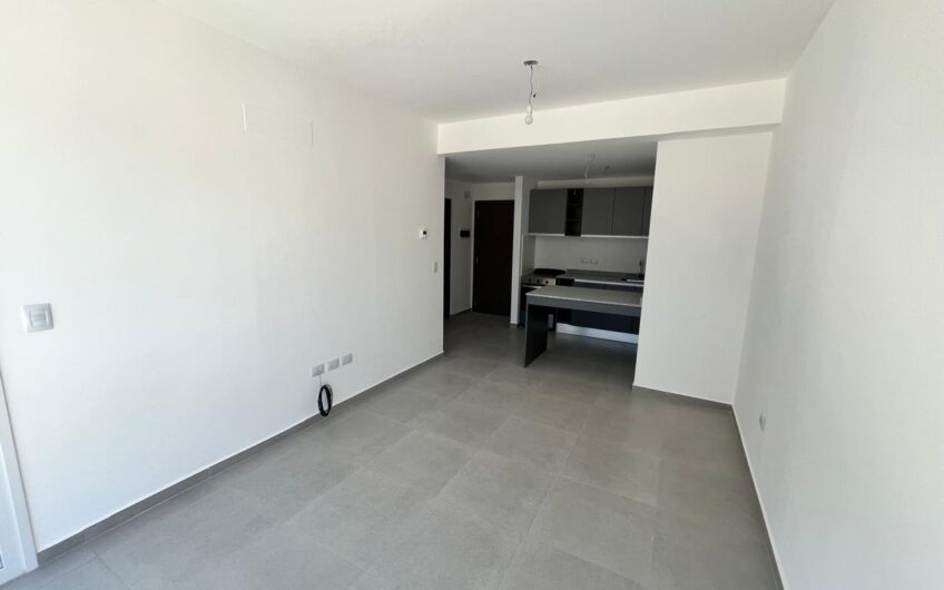 Venta depto 1 dorm – con cochera – Distrito Arévalo – Cipolletti
