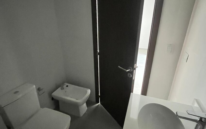 Venta depto 1 dorm – con cochera – Distrito Arévalo – Cipolletti