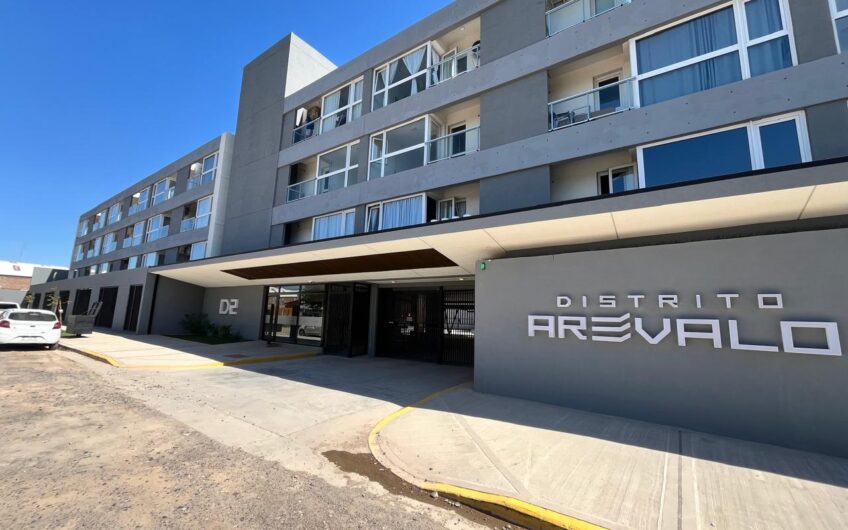 Venta depto 1 dorm – con cochera – Distrito Arévalo – Cipolletti